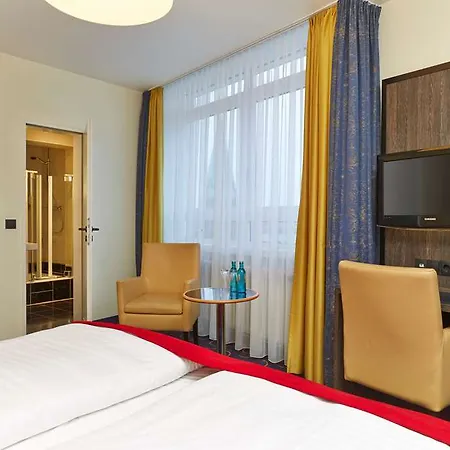 H+ Hotel BRE