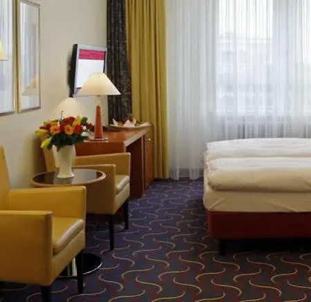 Hotel H+ 4*